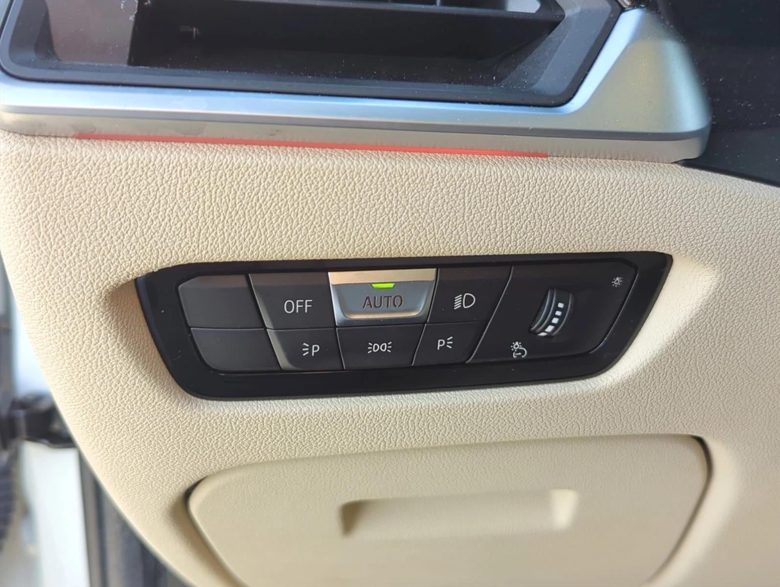2019 BMW 330i Sedan North America