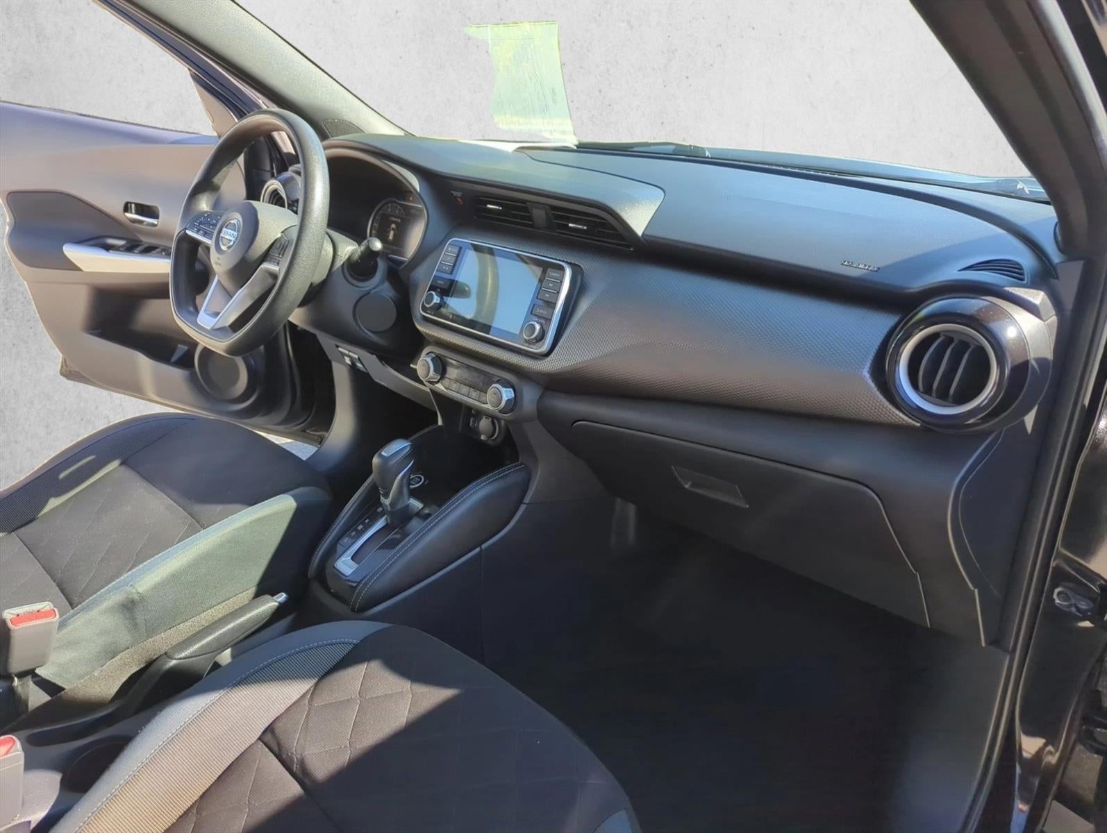 2020 Nissan Kicks SV FWD