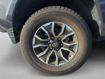 2020 Toyota Tacoma 2WD 2WD TRD Sport Double Cab 5' Bed V6 AT (Natl)