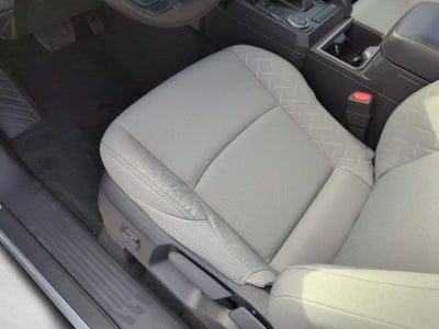 2025 Toyota Tacoma 2WD 2WD SR5 Double Cab 5' Bed AT (SE)