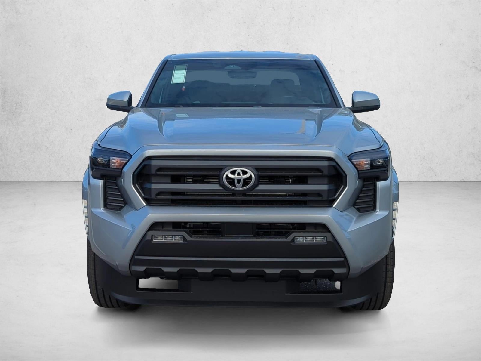 2025 Toyota Tacoma 2WD 2WD SR5 Double Cab 5' Bed AT (SE)