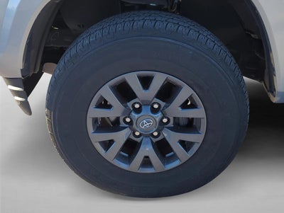 2023 Toyota Tacoma 2WD 2WD SR5 Double Cab 5' Bed I4 AT (Natl)