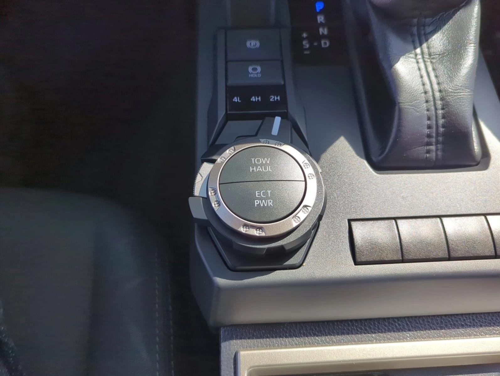 2025 Toyota Tacoma 4WD 4WD SR5 Double Cab 5' Bed AT (GS)