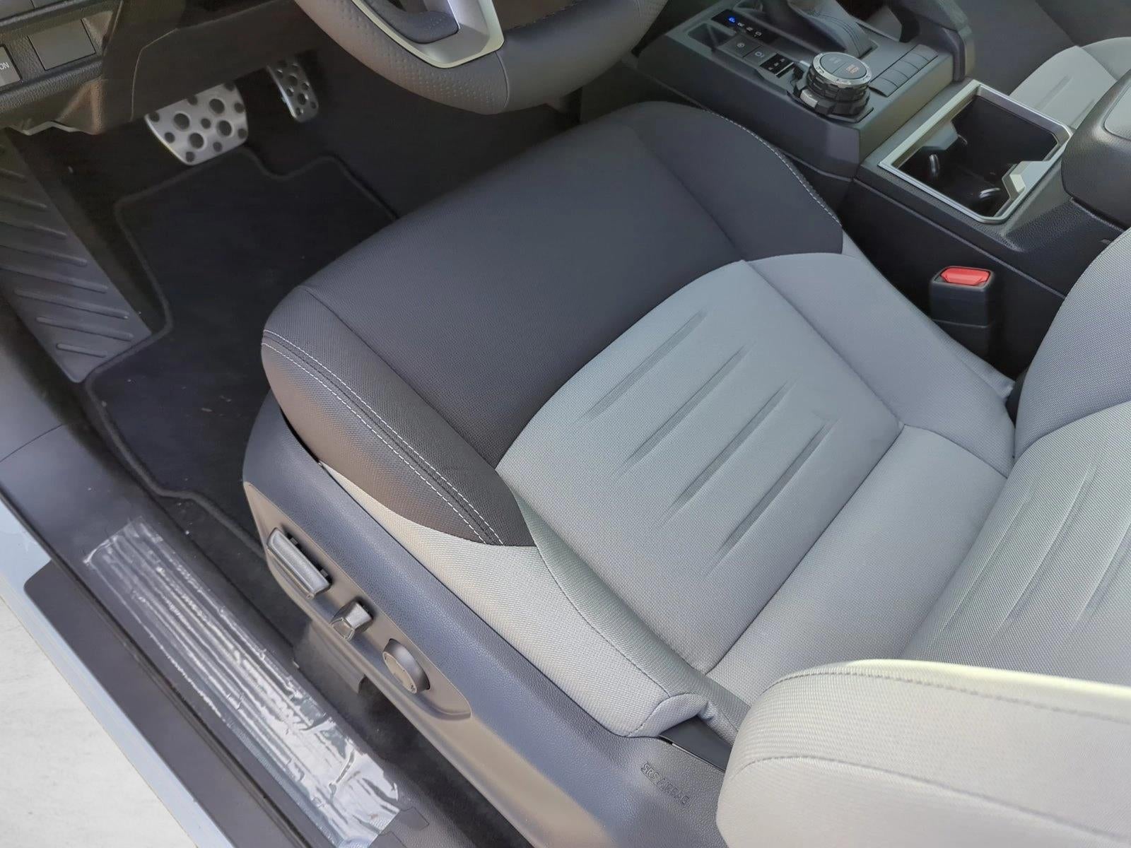 2025 Toyota Tacoma 4WD 4WD TRD Sport Hybrid Double Cab 5' Bed AT (Natl)