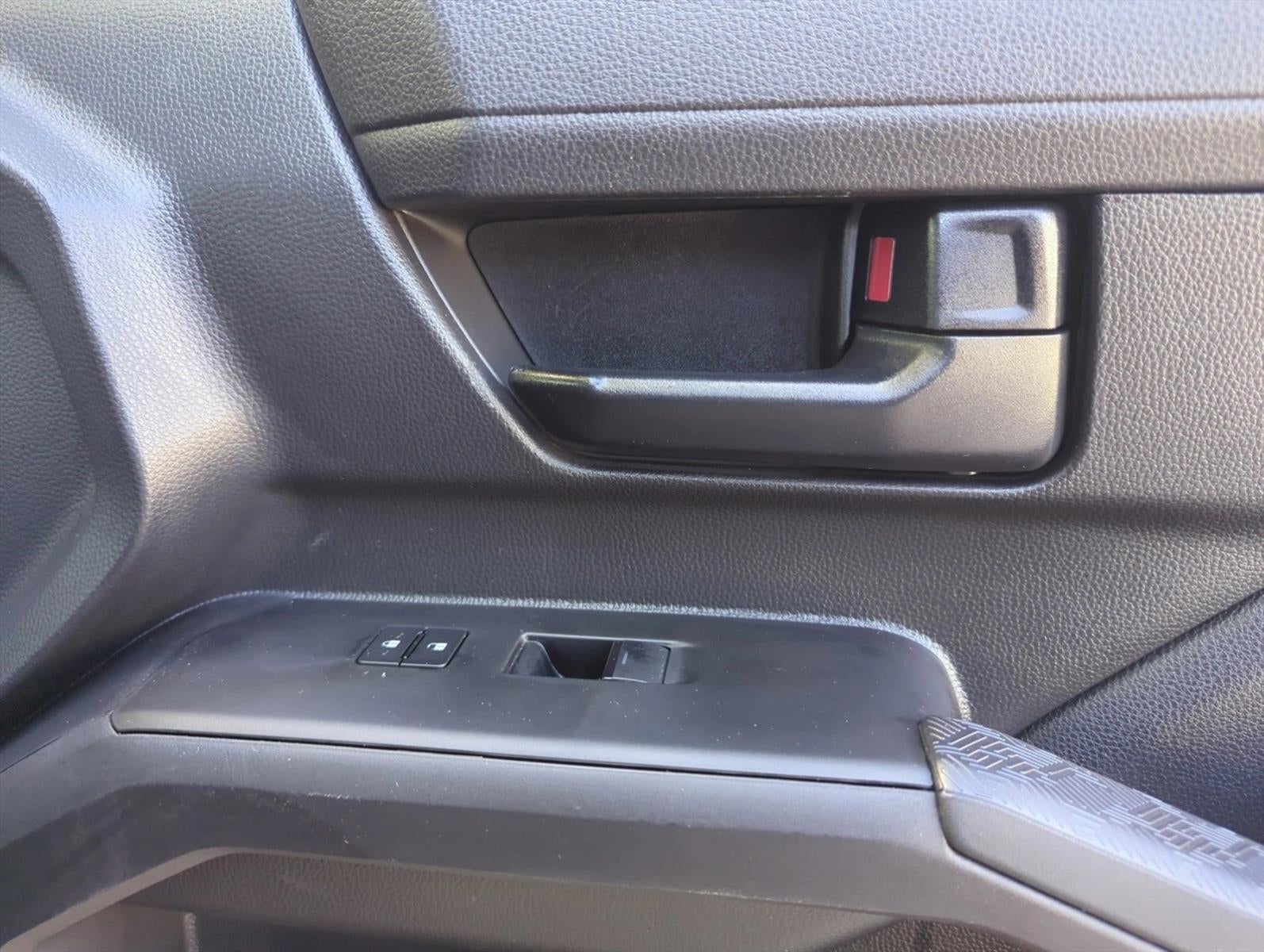 2025 Toyota Tacoma 4WD 4WD SR Double Cab 5' Bed AT (GS)