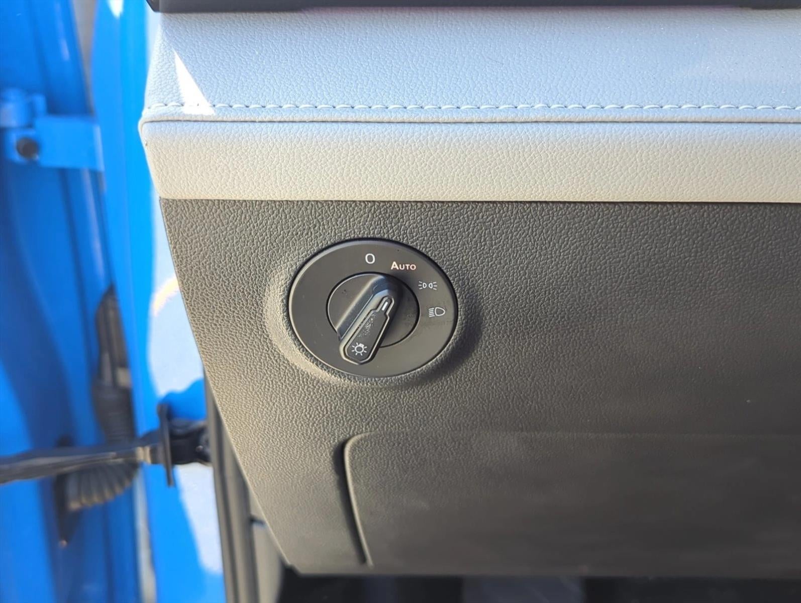 2023 Volkswagen Taos SEL 4MOTION *Ltd Avail*