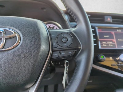 2018 Toyota Camry SE Auto (SE)