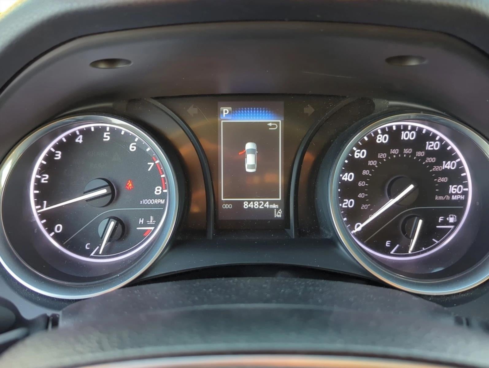 2018 Toyota Camry SE Auto (SE)