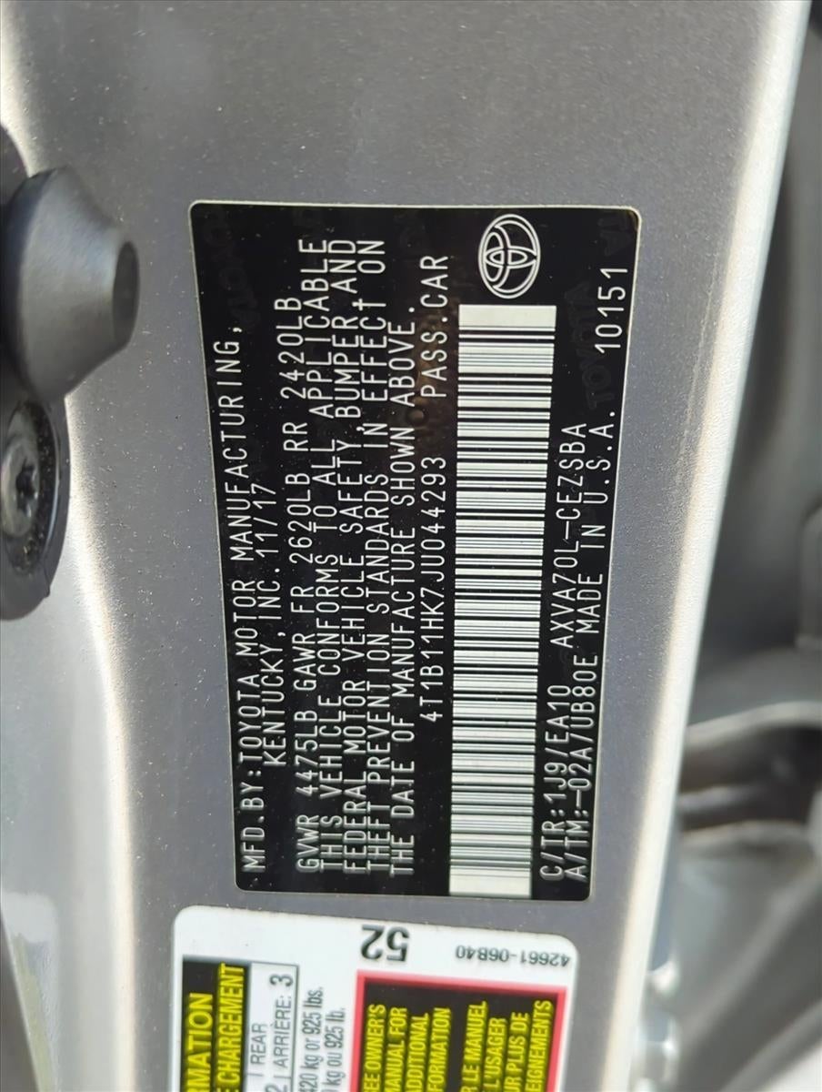 2018 Toyota Camry SE Auto (SE)