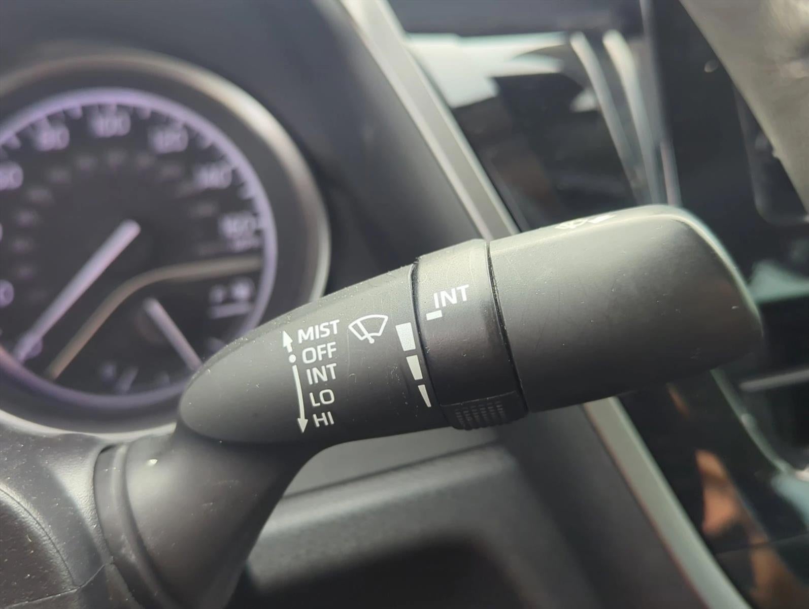 2022 Toyota Camry SE Auto AWD (Natl)