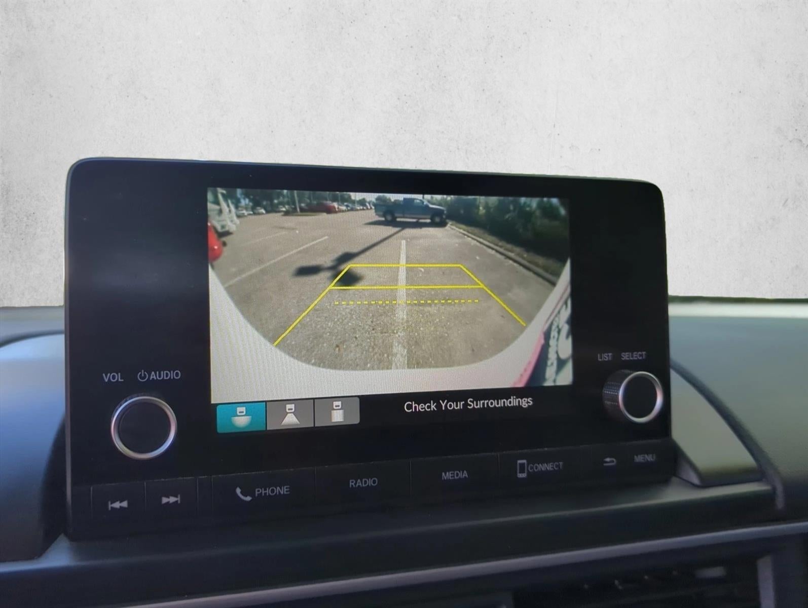 2023 Honda Pilot LX 2WD