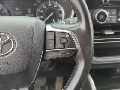 2021 Toyota Highlander XLE AWD (Natl)