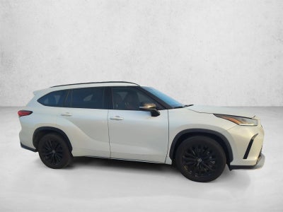 2023 Toyota Highlander XSE FWD (Natl)