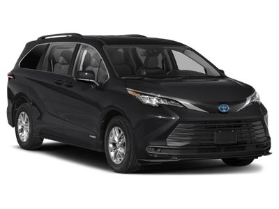 2022 Toyota Sienna LE FWD 8-Passenger (Natl)