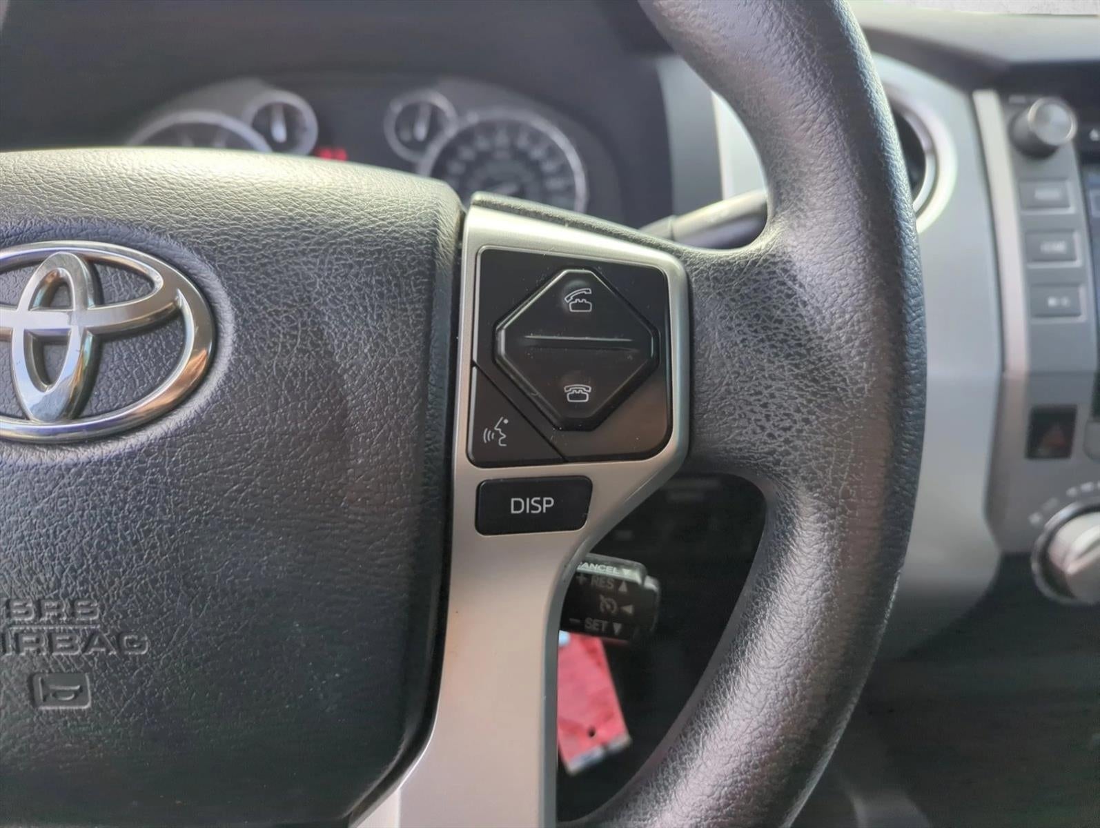 2017 Toyota Tundra 2WD 2WD SR5 CrewMax 5.5' Bed 5.7L FFV (SE)