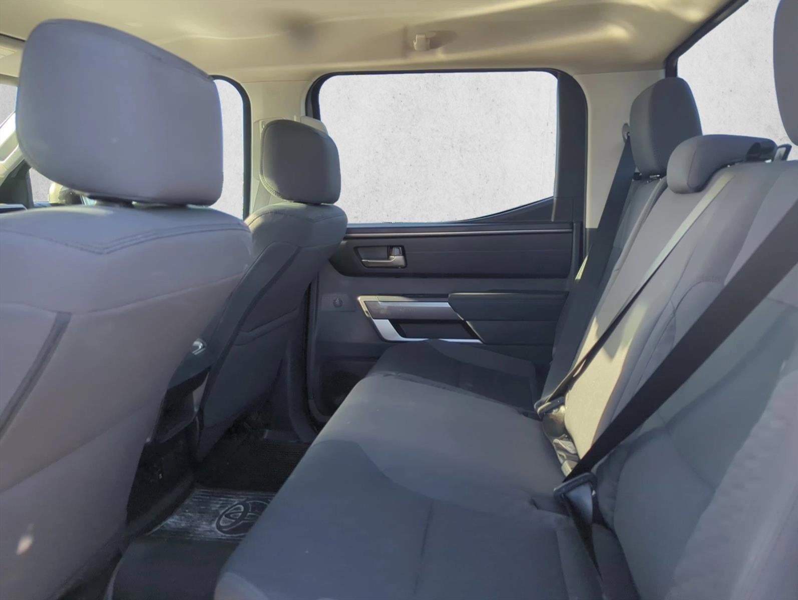 2024 Toyota Tundra 4WD 4WD SR5 CrewMax 5.5' Bed (SE)