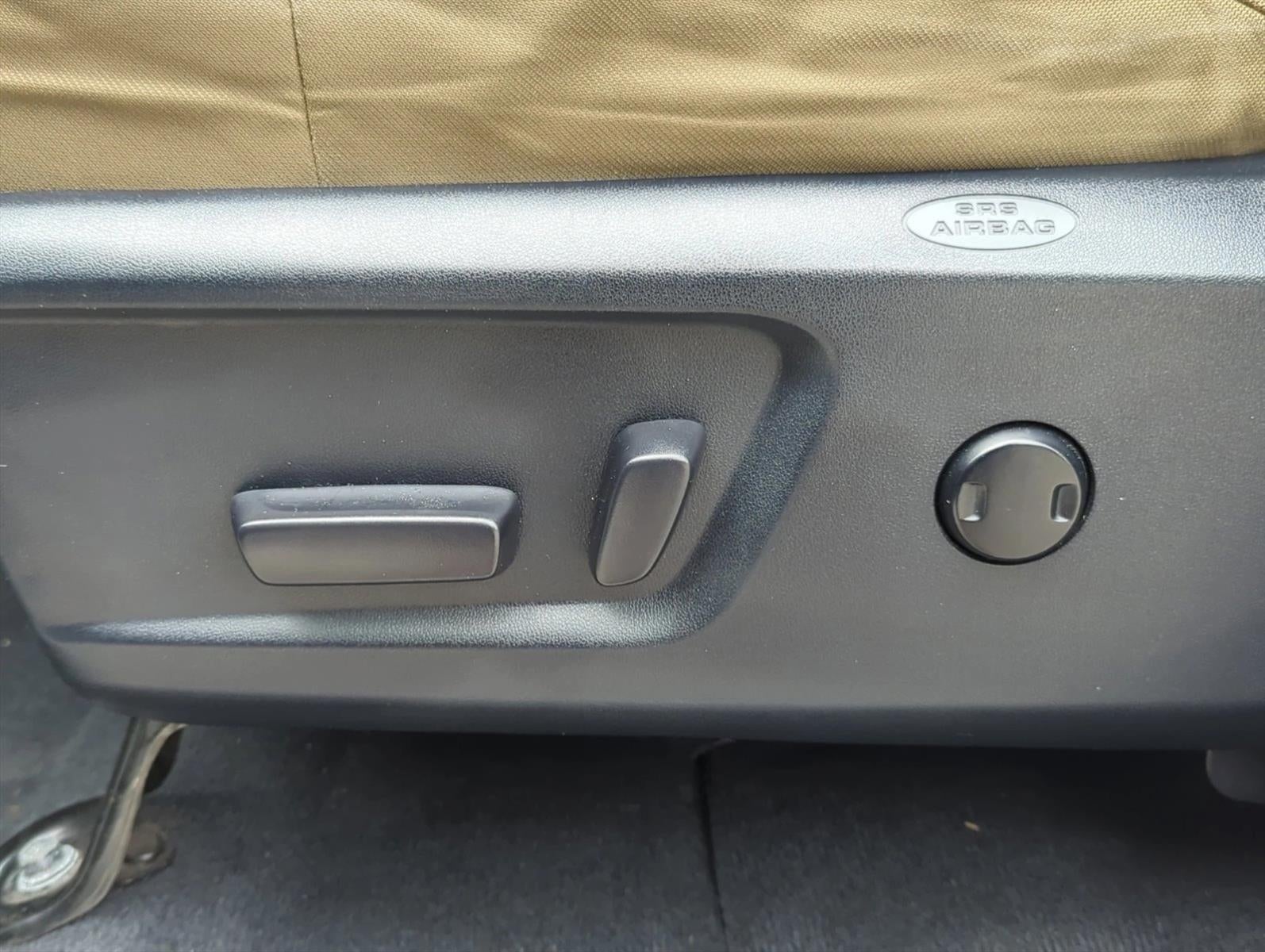 2015 Toyota Tundra 2WD Truck 2WD Double Cab Standard Bed 4.6L V8 SR5 (Natl)