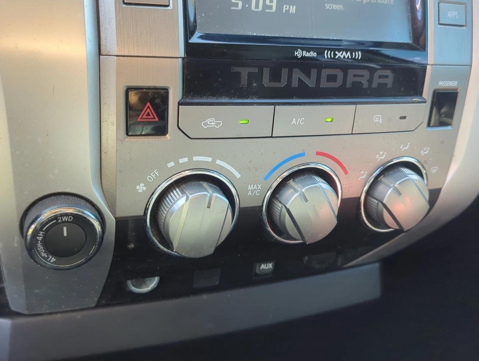 2016 Toyota Tundra 4WD Truck 4WD Double Cab Standard Bed 5.7L FFV V8 SR5 (GS)