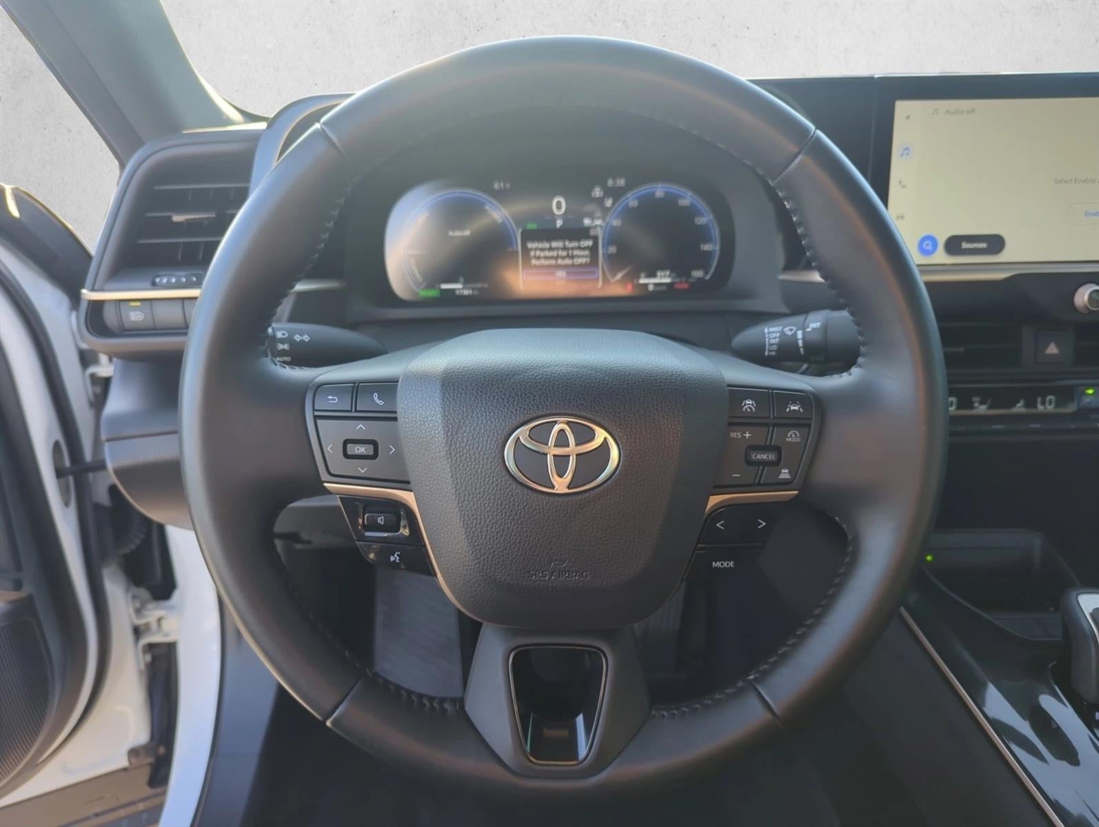 2024 Toyota Crown XLE AWD (Natl)
