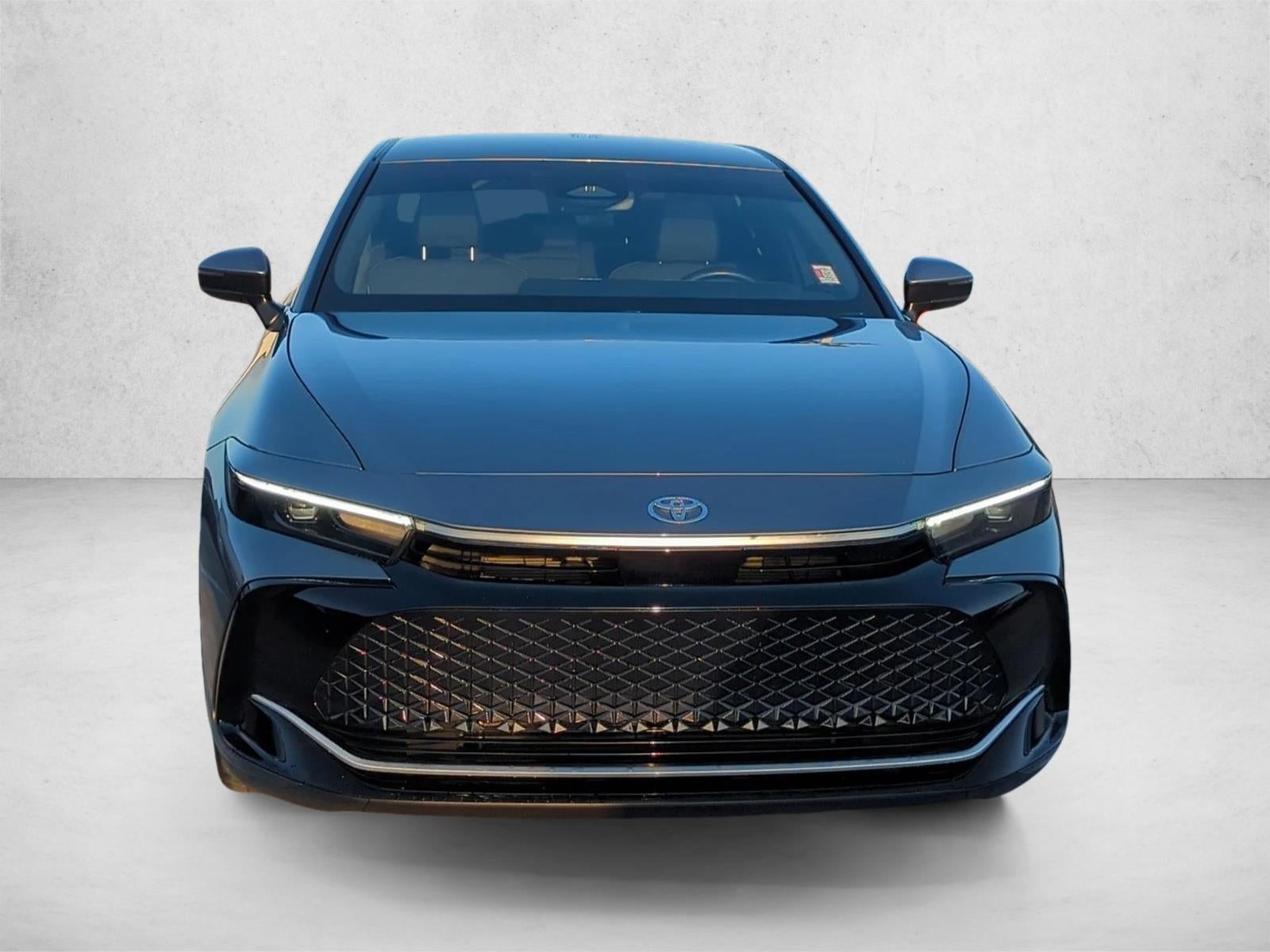 2023 Toyota Crown XLE AWD (Natl)