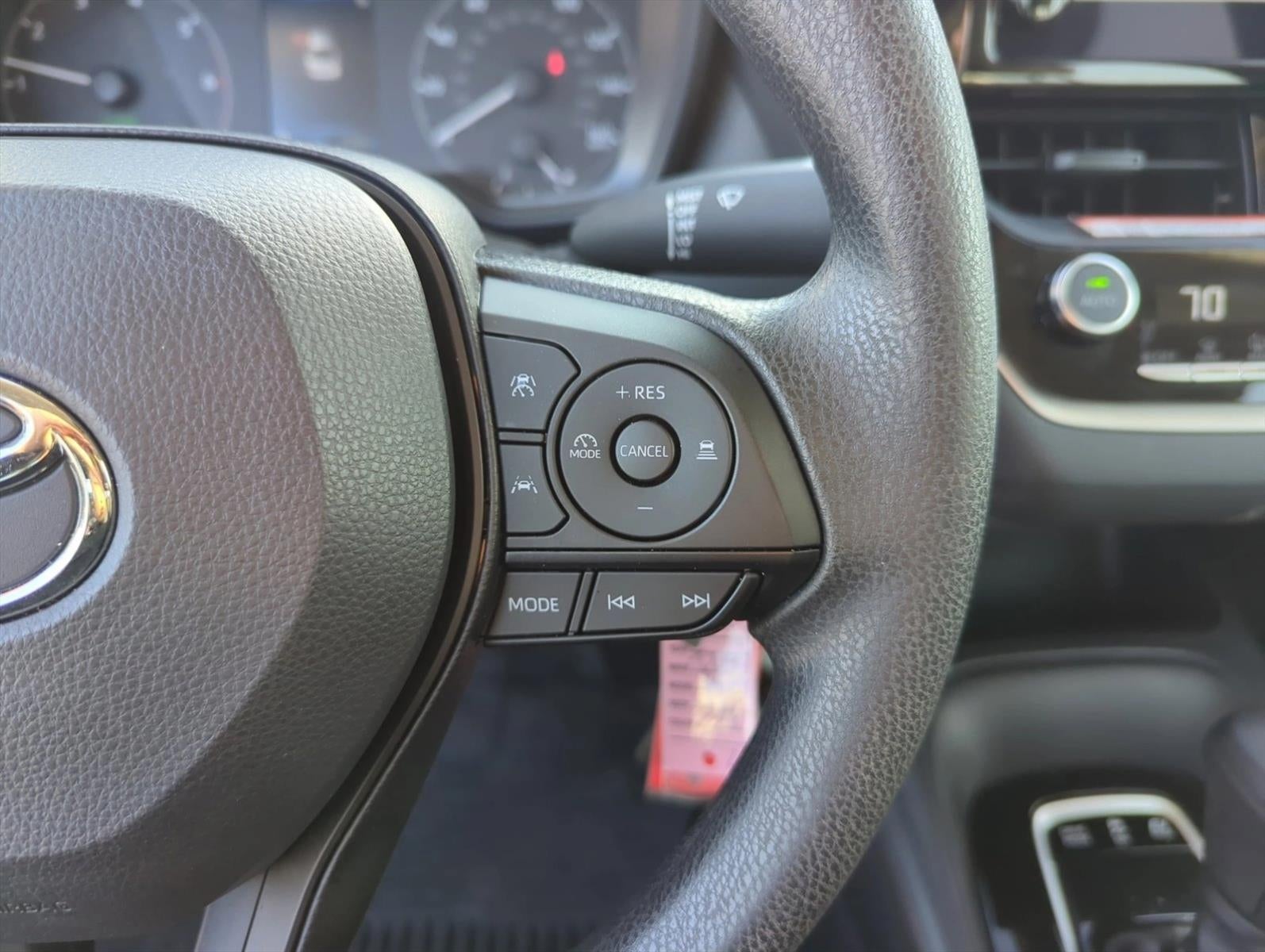 2025 Toyota Corolla Hybrid LE FWD (Natl)