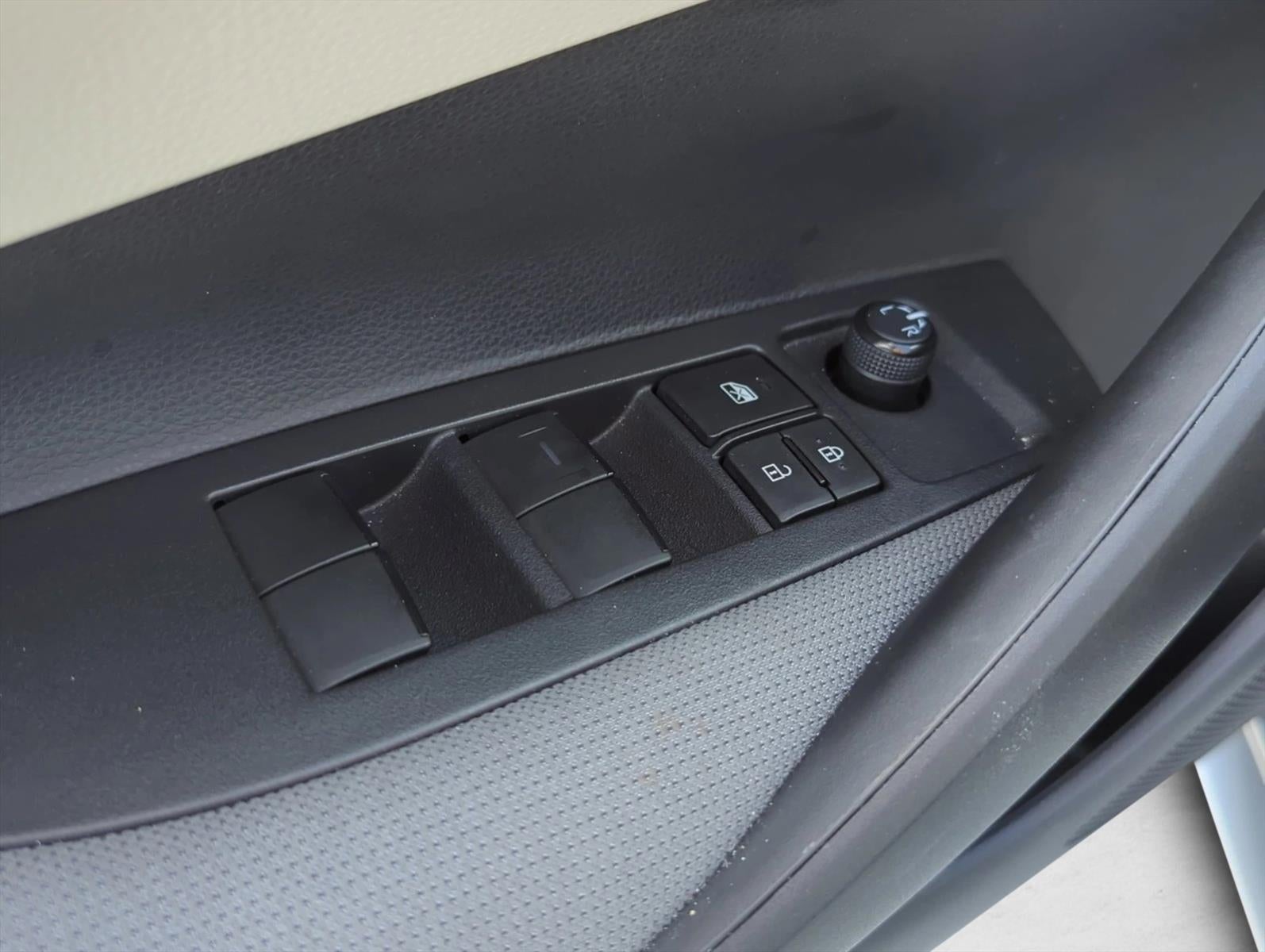 2022 Toyota Corolla Hybrid LE CVT (Natl)