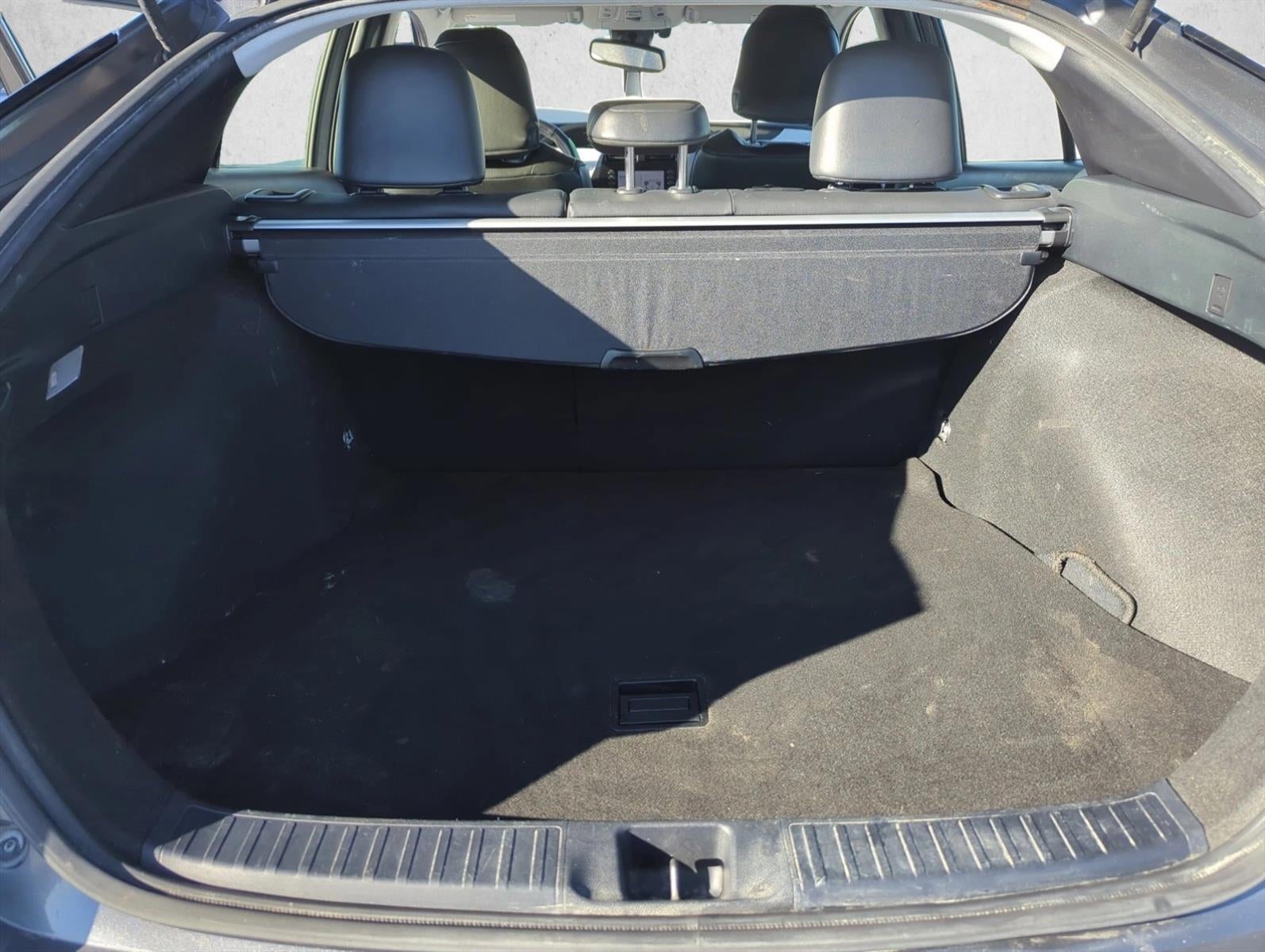 2021 Toyota Prius XLE (Natl)