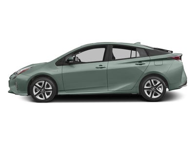 2017 Toyota Prius Three Touring (Natl)