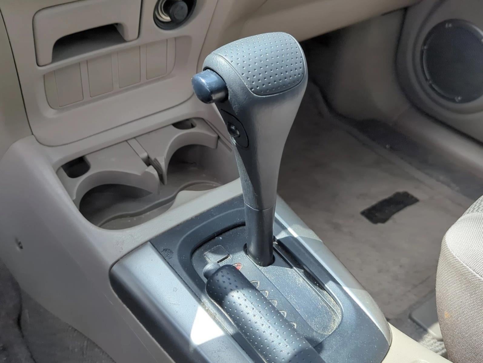 2005 Toyota RAV4 Base
