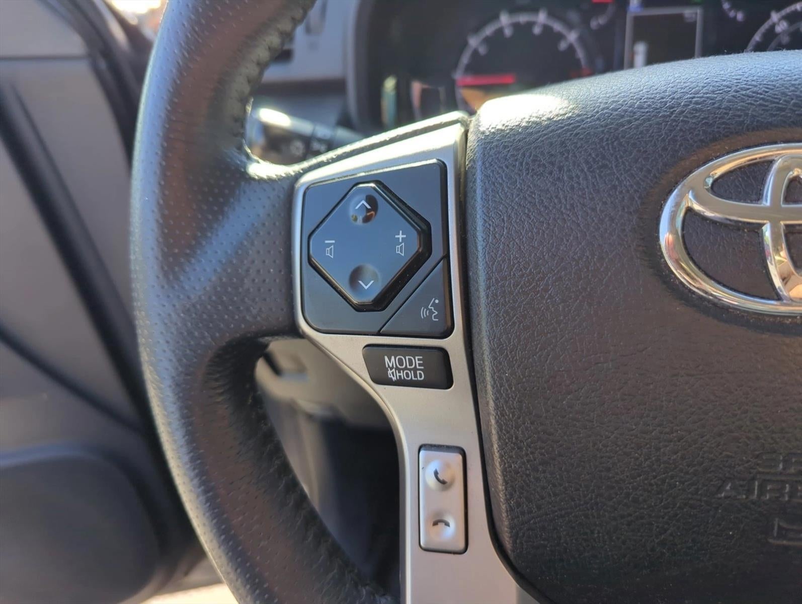 2020 Toyota 4Runner SR5 2WD (Natl)