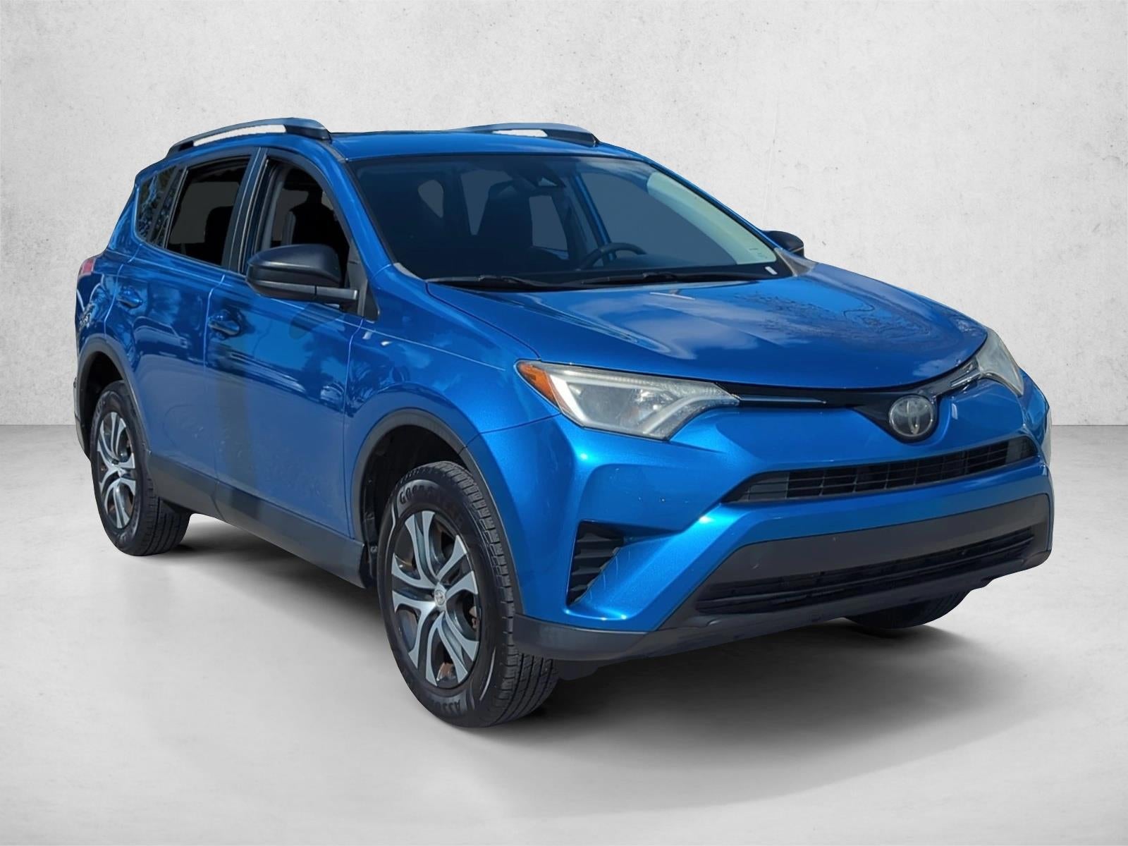 2018 Toyota RAV4 LE FWD (GS)