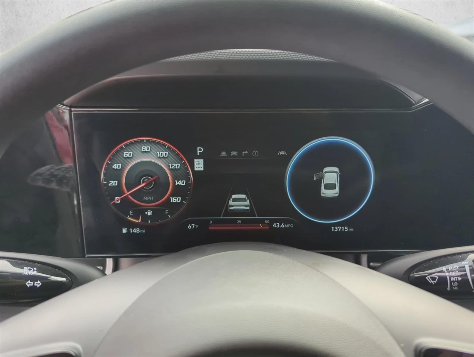 2024 Hyundai ELANTRA SEL IVT