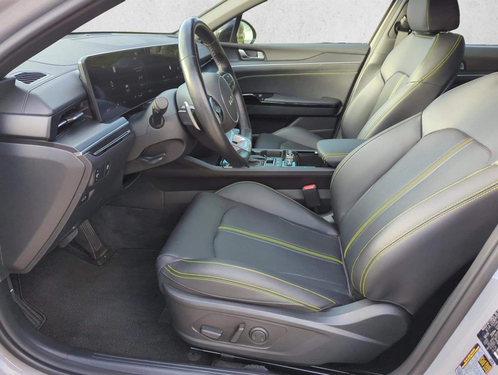 2025 Kia K5 GT DCT FWD