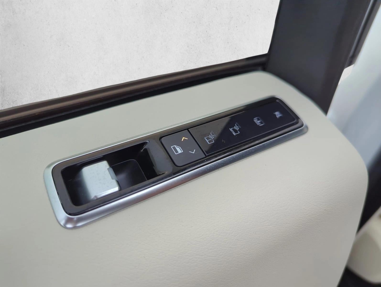 2021 Land Rover Range Rover P525 Westminster SWB