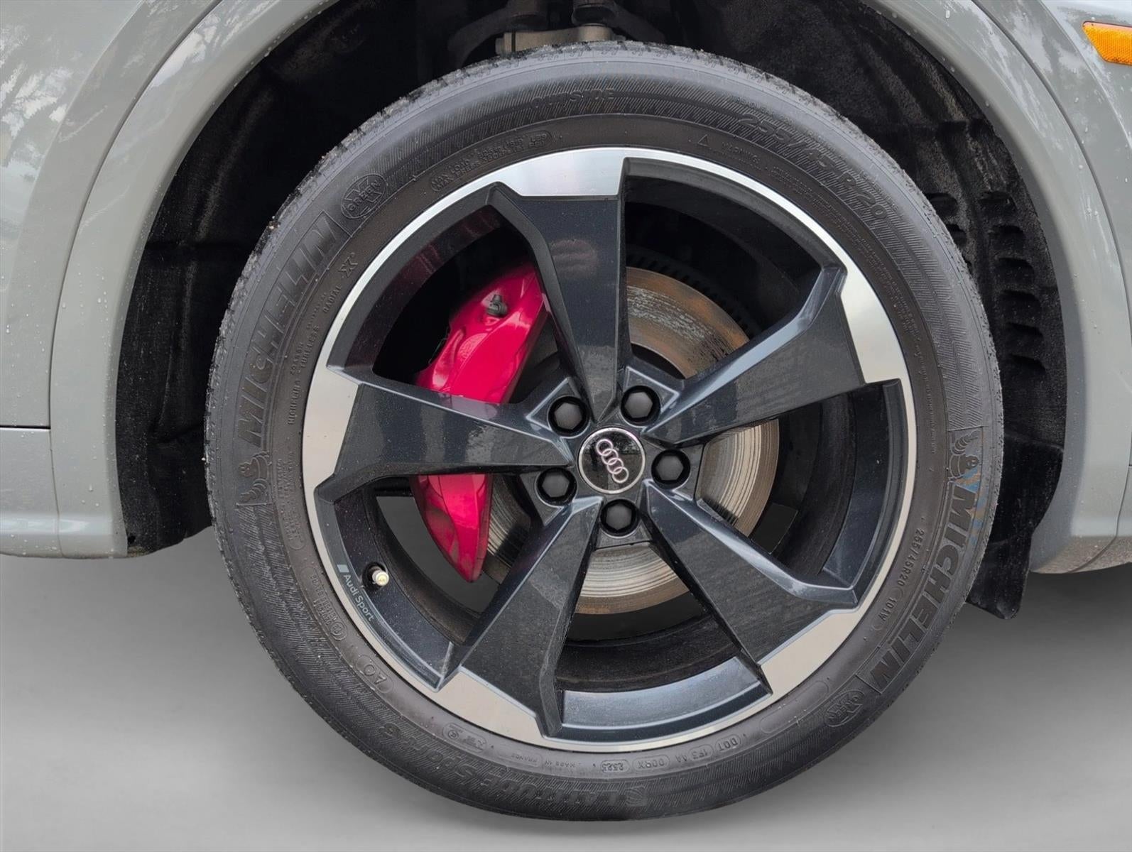 2019 Audi SQ5 Premium Plus 3.0 TFSI quattro