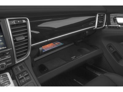 2015 Porsche Panamera 4dr HB