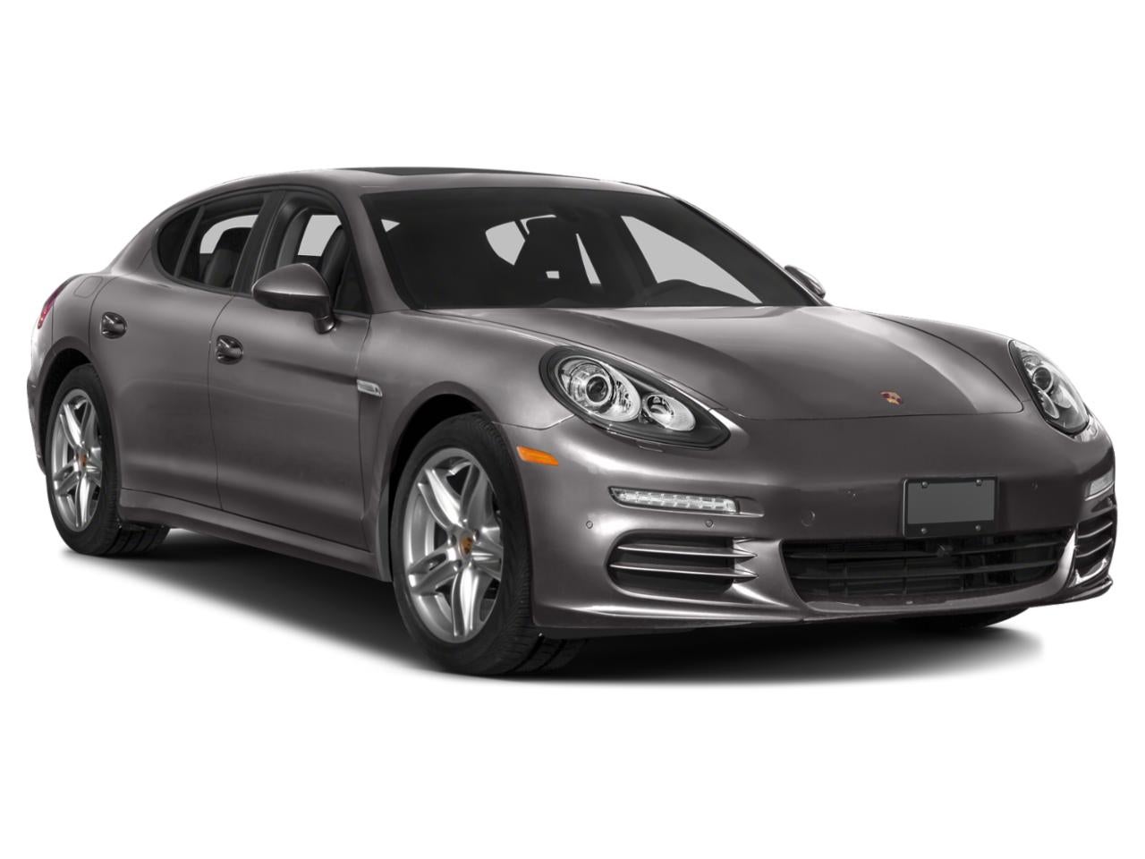 2015 Porsche Panamera 4dr HB