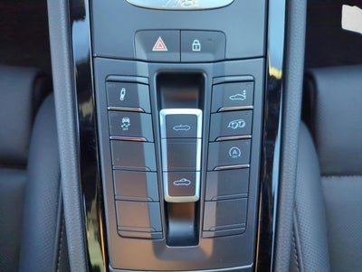 2023 Porsche 718 Boxster T Roadster