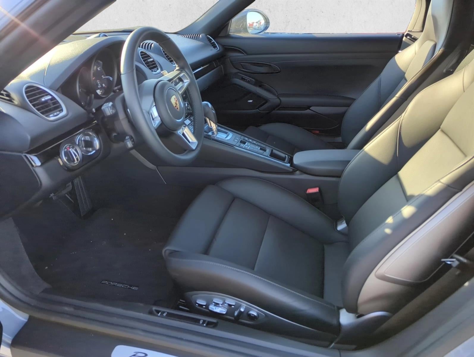 2023 Porsche 718 Boxster T Roadster