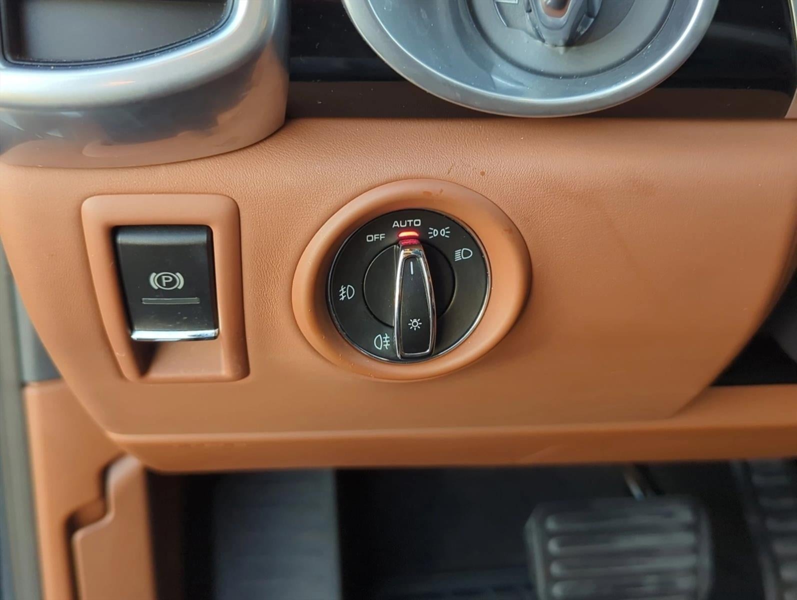 2016 Porsche Cayenne AWD 4dr