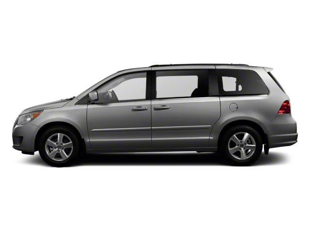 2010 Volkswagen Routan 4dr Wgn SE