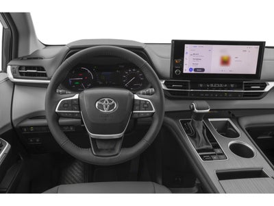 2025 Toyota Sienna XLE FWD 8-Passenger (Natl)
