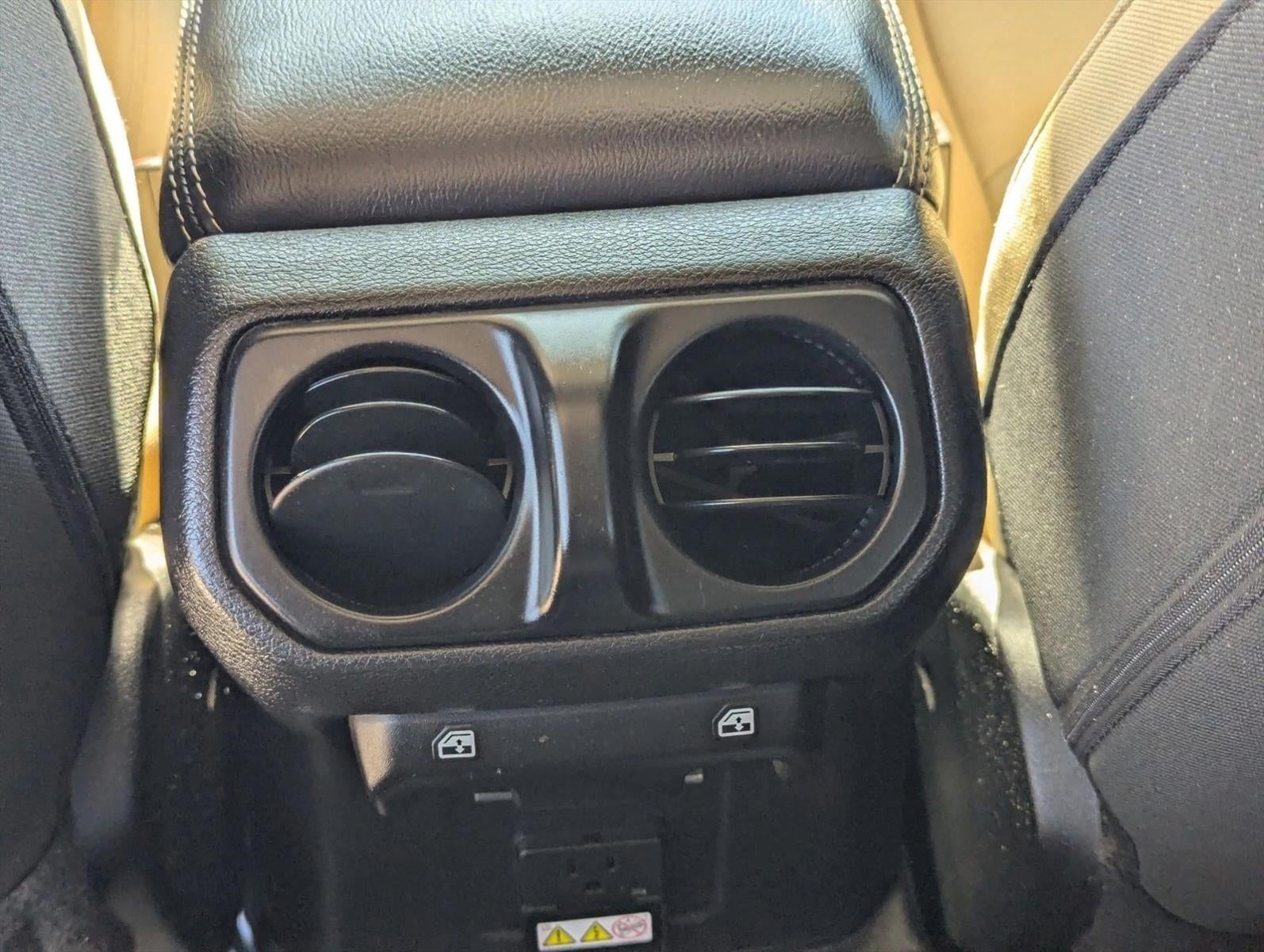 2018 Jeep Wrangler Unlimited Sahara 4x4