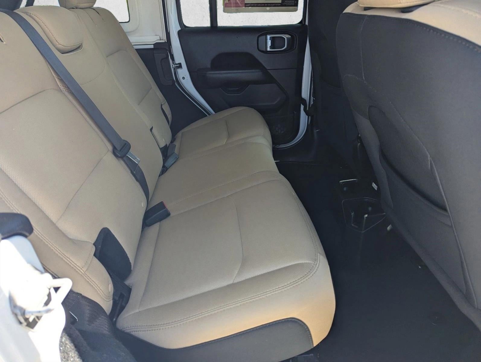 2018 Jeep Wrangler Unlimited Sahara 4x4