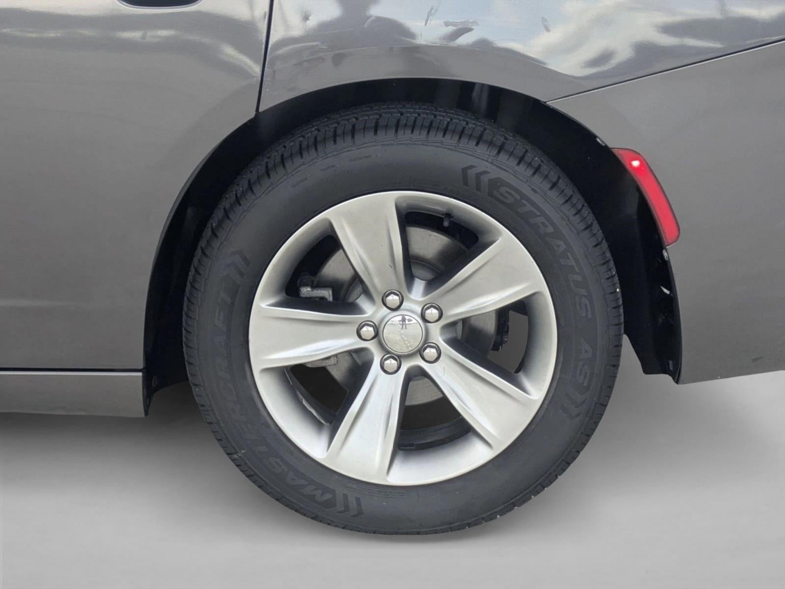 2015 Dodge Charger 4dr Sdn SE RWD