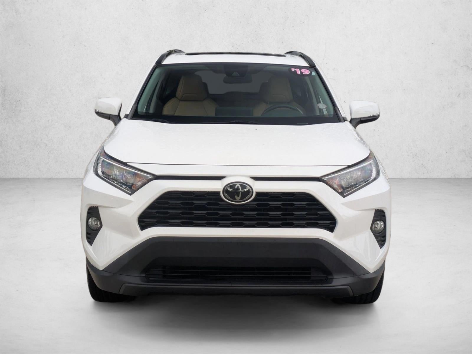 2019 Toyota RAV4 XLE Premium FWD (Natl)