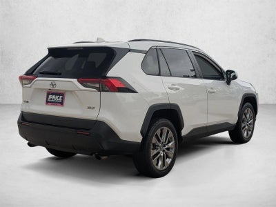 2019 Toyota RAV4 XLE Premium FWD (Natl)