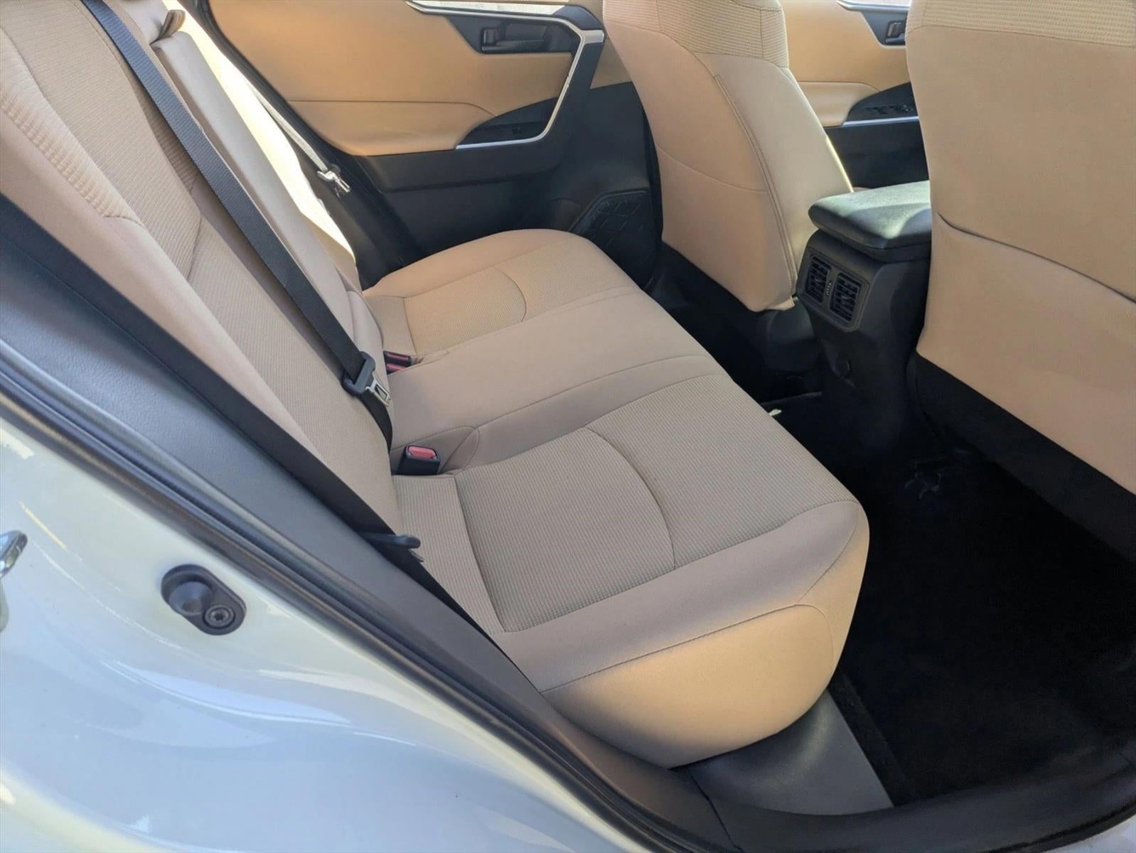 2025 Toyota RAV4 LE FWD (GS)