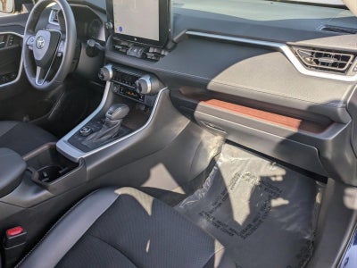 2023 Toyota RAV4 Limited AWD (GS)