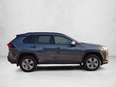2025 Toyota RAV4 XLE FWD (Natl)